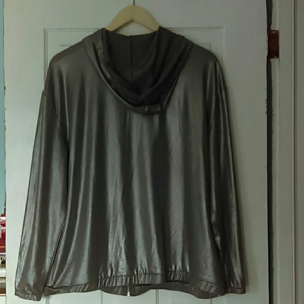 Light weight jacket - Picture 3 of 4